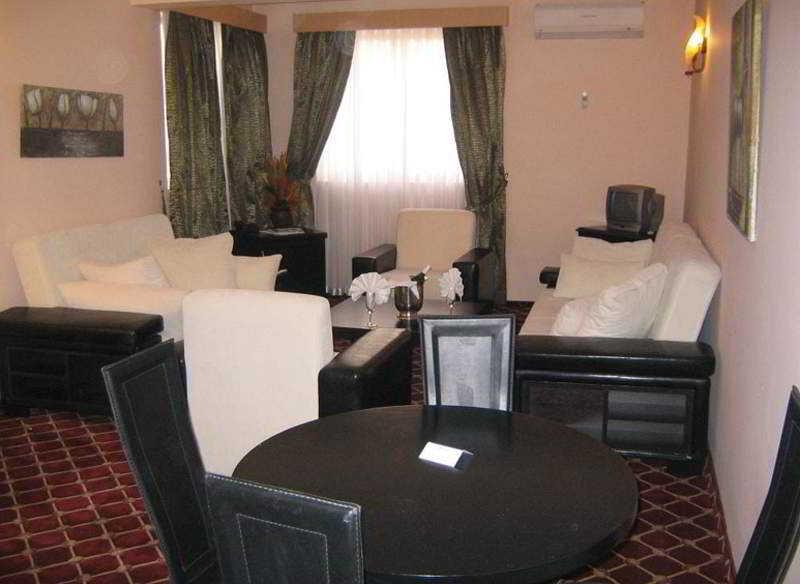 Life Hotel Kyrenia  Exteriör bild