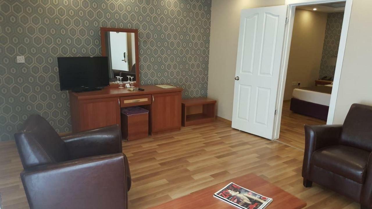 Life Hotel Kyrenia  Exteriör bild